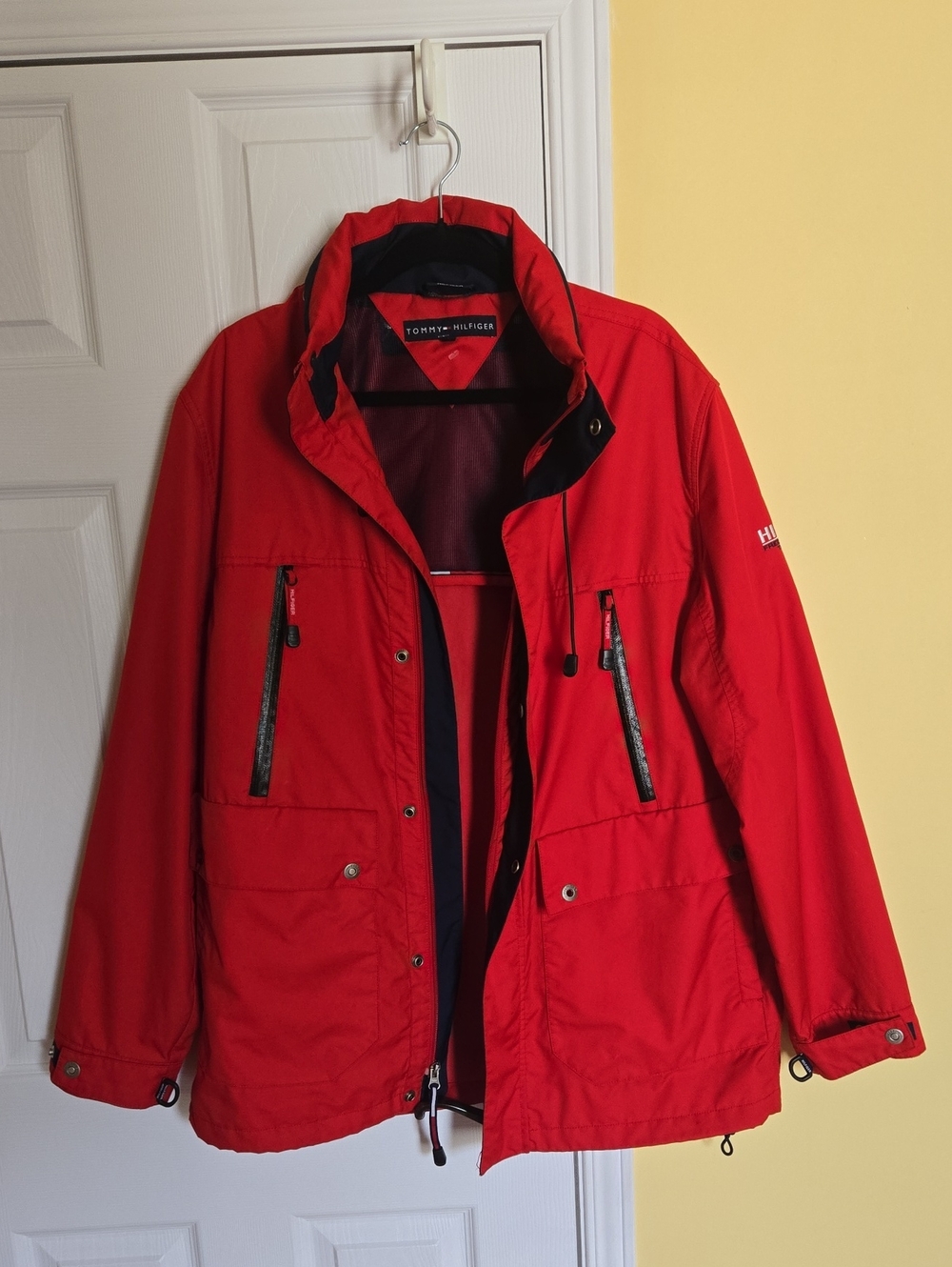 🛟TOMMY HILFIGER Vintage Rain Jacket For Men